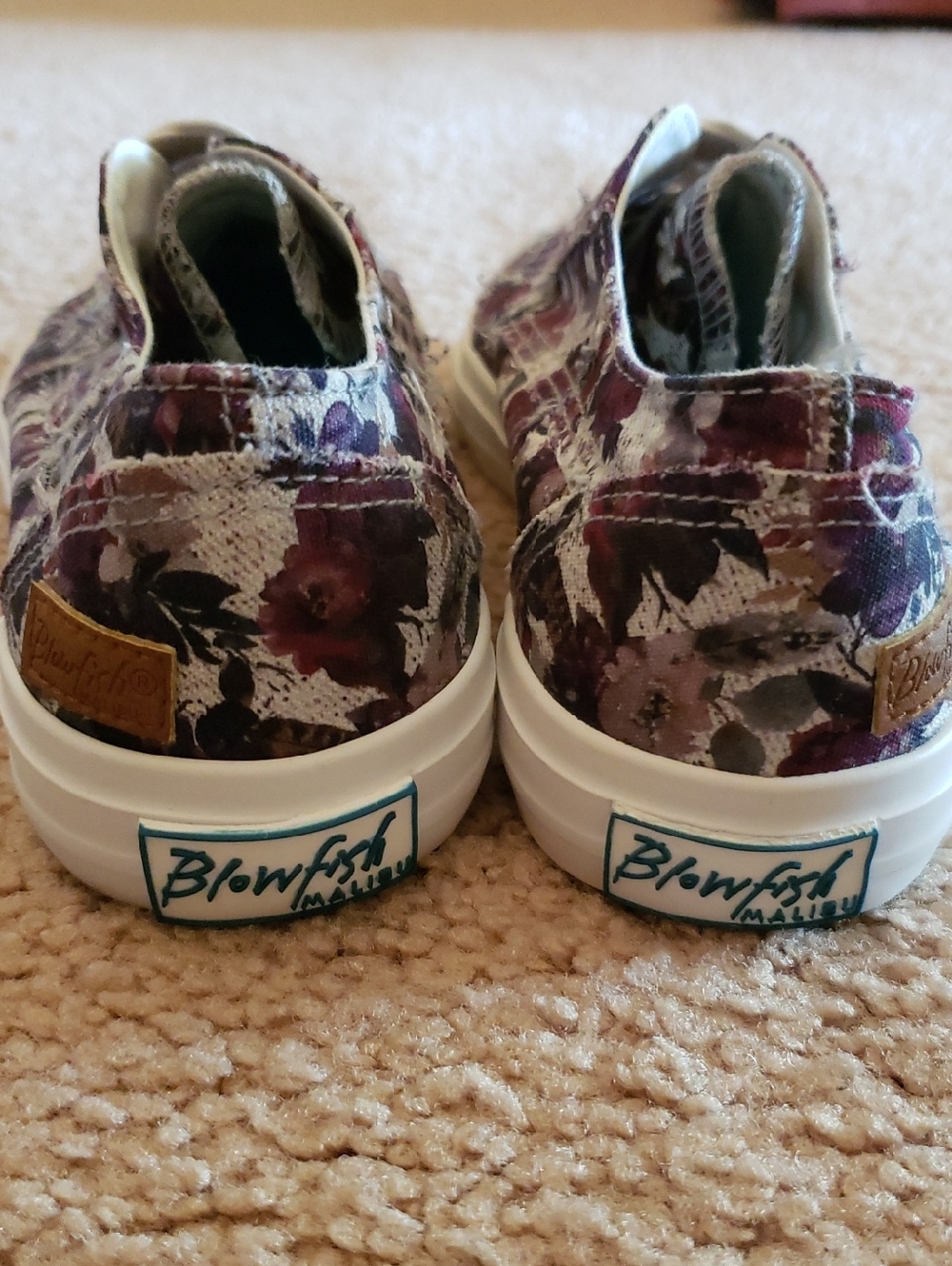 NWOT Blowfish Marley Floral Sneakers - Picture 5 of 8